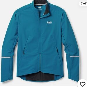🌺🌸🌼BOGO REI junction pant and rain jacket. (Fits like a S/M)